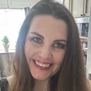 Keri Noelle, Treasurer